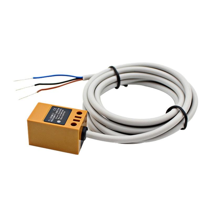 Metal Inductive Proximity Switch 3-wire NPN PNP Sensor Switch With 1.5m Cable TL-Q5MC1.