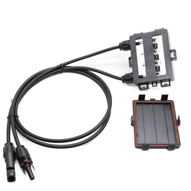 10 Pcs/lot Hot Sale 4 Ways Solar PV Junction Box Waterproof IP65 with 4.0mm2 Cable and 4 Diodes for Solar Panel XH0196